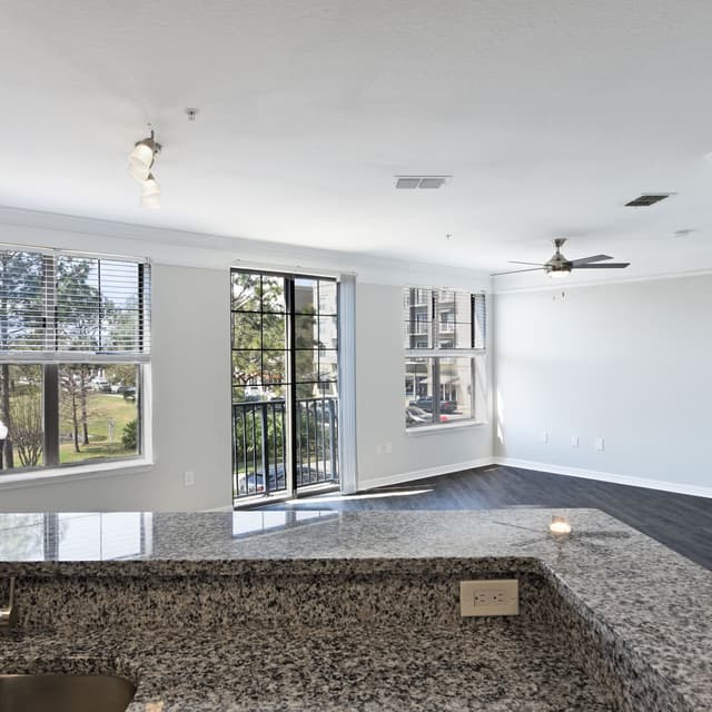 The Flats at Avalon Park