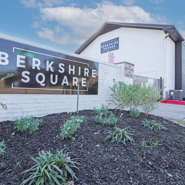 Home Berkshire Square