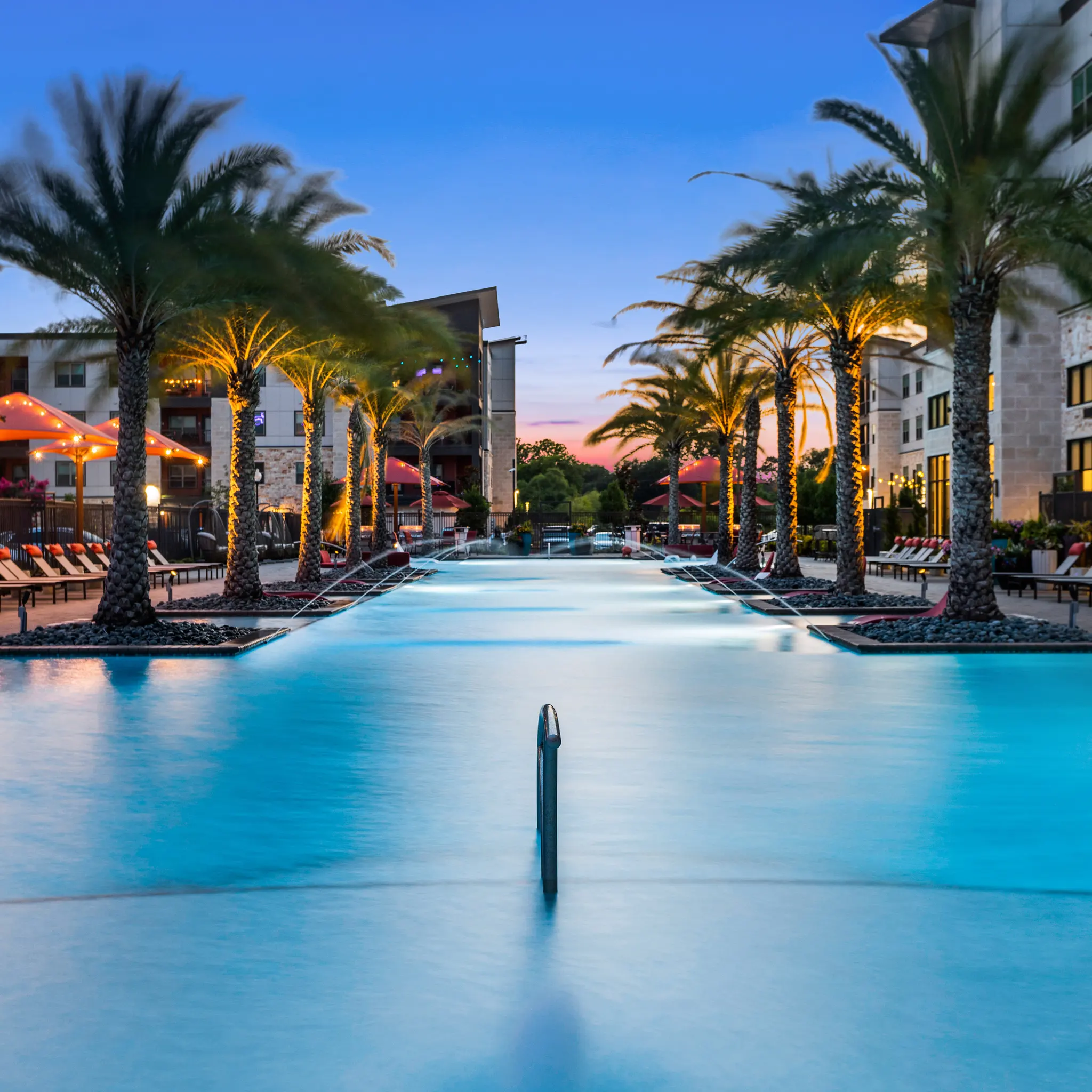 Brand New Apartments in Houston | Hue on Greenhouse