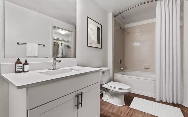 Stunning Plano Apartments for Rent Legacy North