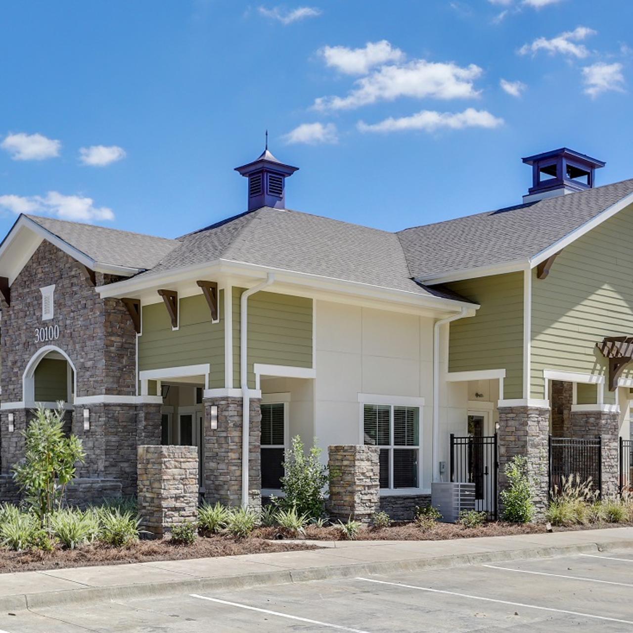 Gallery Creekside Crossing