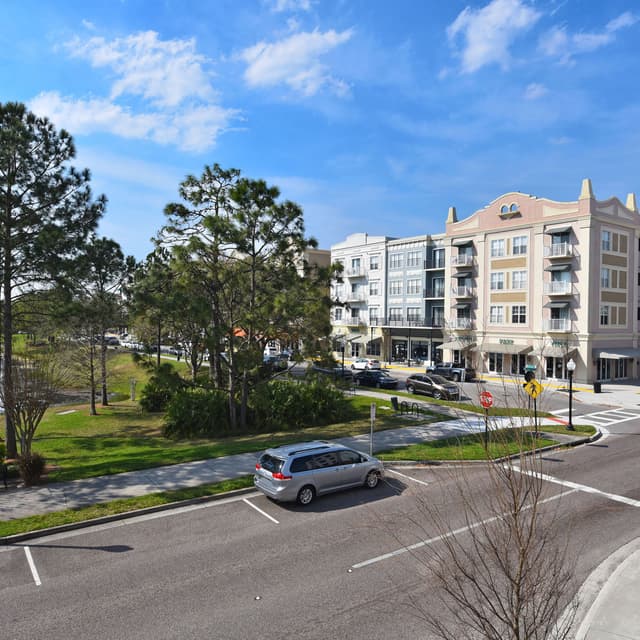 The Flats at Avalon Park