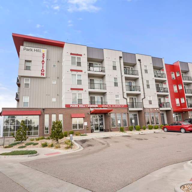 Gallery Park Hill Station