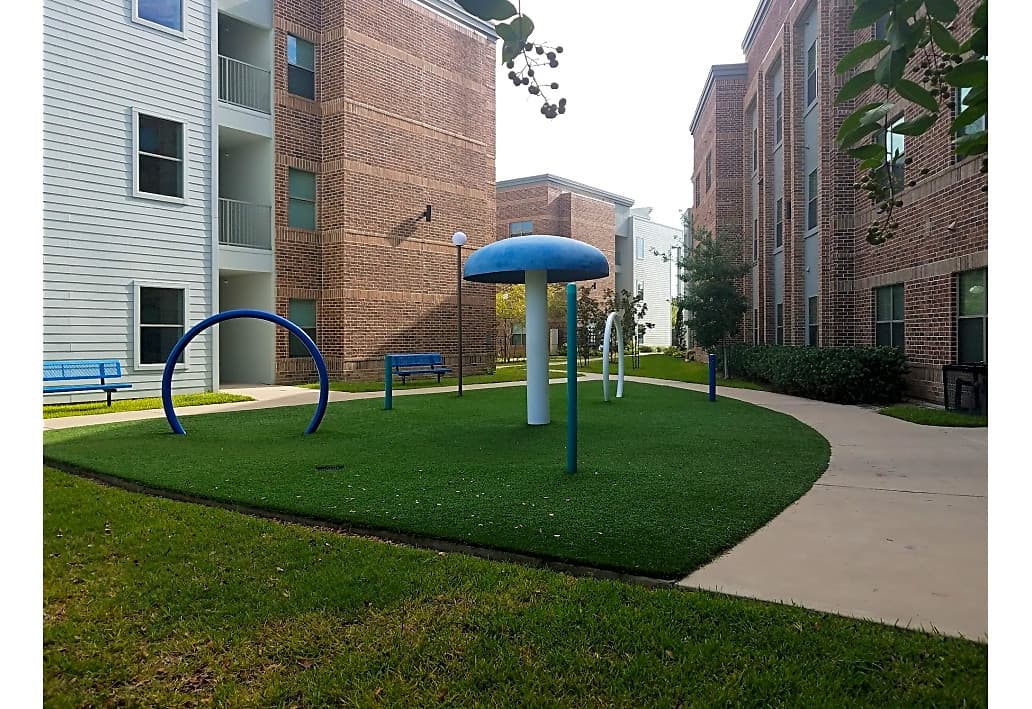 Braeburn Village | Houston TX Affordable Housing Apartments 